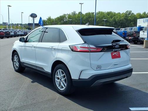 Oxford White 2022 Ford Edge SEL