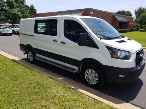 2023 Ford Transit-250