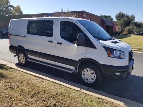 2024 Ford Transit-250 