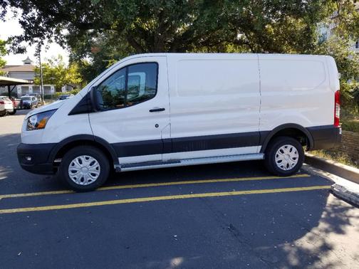 2024 Ford Transit-250 