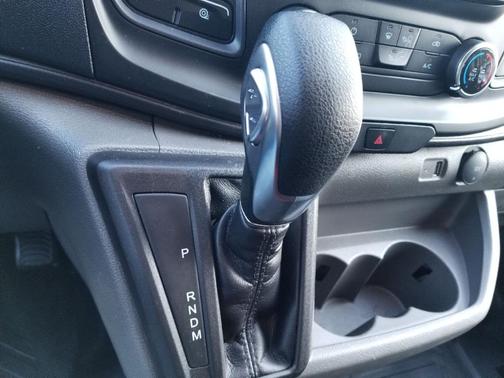 2024 Ford Transit-250 