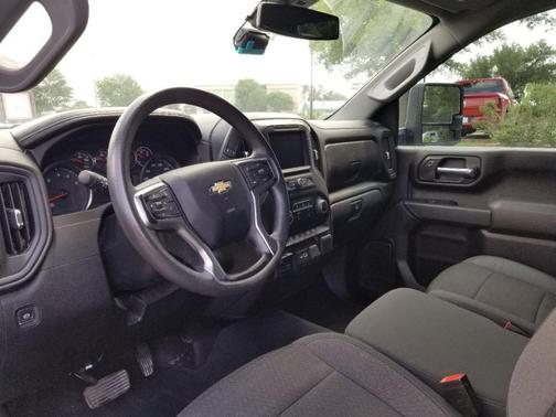 2022 Chevrolet Silverado 2500 Custom
