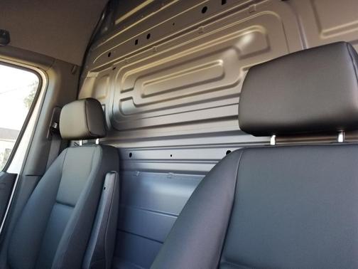 2025 Mercedes-Benz Sprinter 2500 HIGH ROOF I4 DIESEL 170