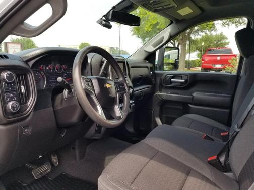 2022 Chevrolet Silverado 2500 Custom