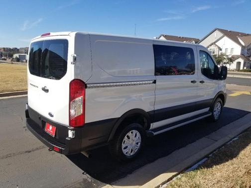 2024 Ford Transit-250 