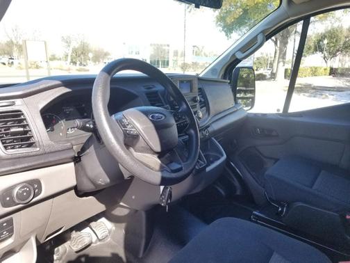 2024 Ford Transit-250 