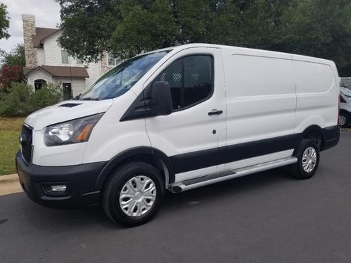 2023 Ford Transit-250