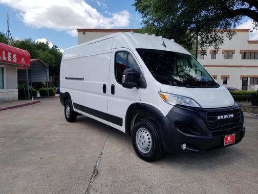 Bright White Clearcoat 2025 RAM ProMaster 2500 High Roof