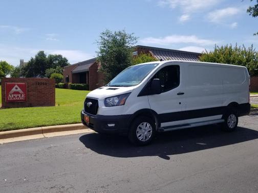 Oxford White 2025 Ford Transit-250