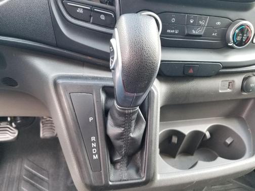 2024 Ford Transit-250 