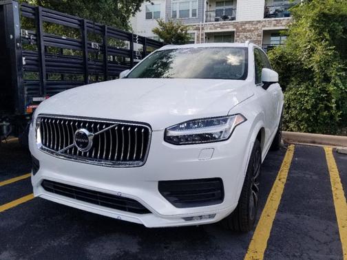 2022 Volvo XC90 T6 Momentum 6 Passenger