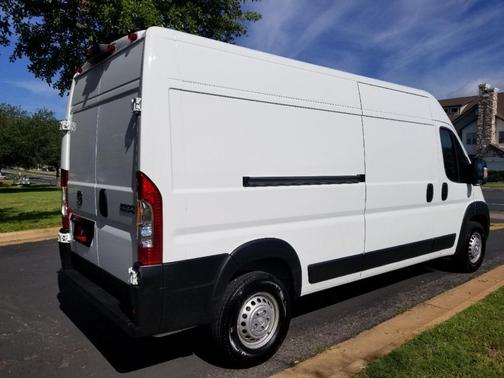 Bright White Clearcoat 2025 RAM ProMaster 2500 High Roof