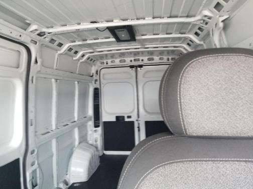 Bright White Clearcoat 2025 RAM ProMaster 2500 High Roof