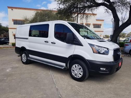 2024 Ford Transit-250 