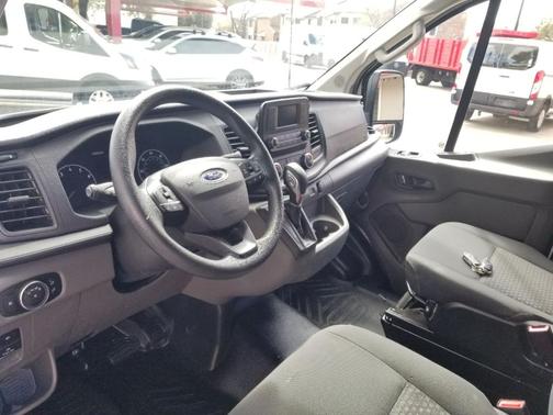2024 Ford Transit-250 