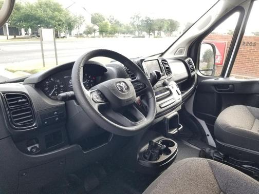 Bright White Clearcoat 2025 RAM ProMaster 2500 High Roof
