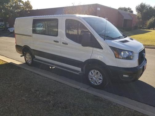 2024 Ford Transit-250 