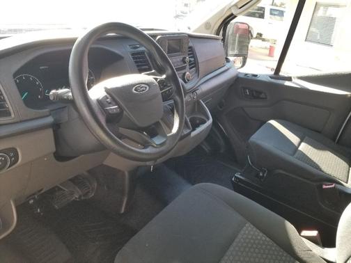 2024 Ford Transit-250 