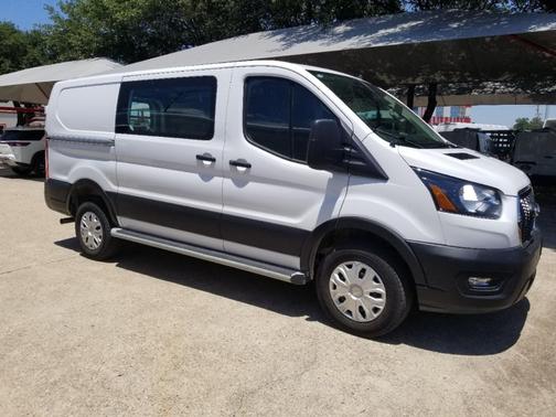 Oxford White 2025 Ford Transit-250
