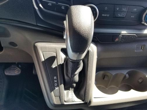 2024 Ford Transit-250 