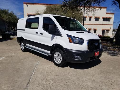 2024 Ford Transit-250 