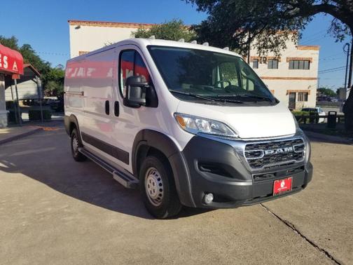 Bright White Clearcoat 2025 RAM ProMaster 2500 Base