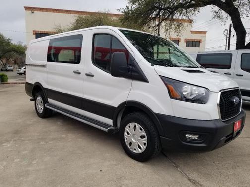 2024 Ford Transit-250 