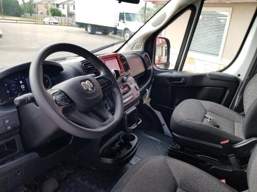 Bright White Clearcoat 2025 RAM ProMaster 2500 Base