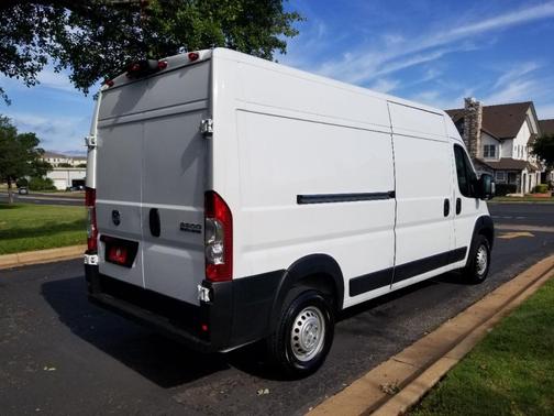 Bright White Clearcoat 2025 RAM ProMaster 2500 High Roof