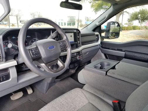 2024 Ford F-250 XLT