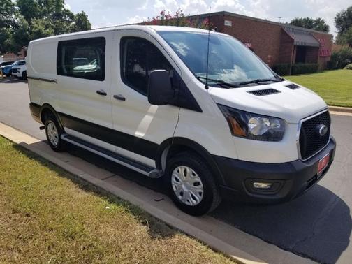 2024 Ford Transit-250 