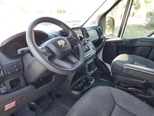 2023 RAM ProMaster 2500 Base