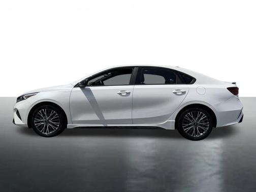 Snow White Pearl 2023 Kia Forte GT-Line