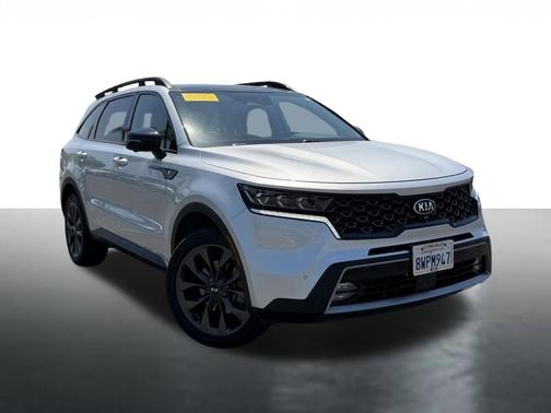 Sparkling Silver 2021 Kia Sorento SX