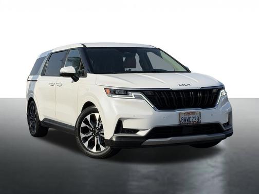 Snow White Pearl 2022 Kia Carnival EX