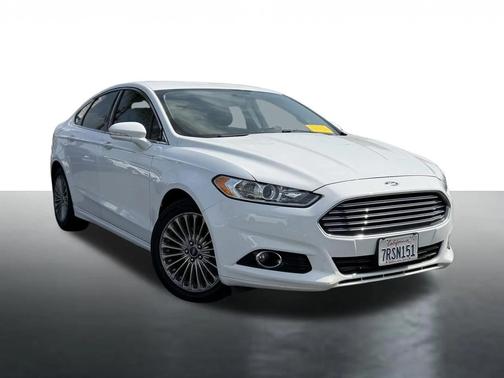 White 2014 Ford Fusion Titanium