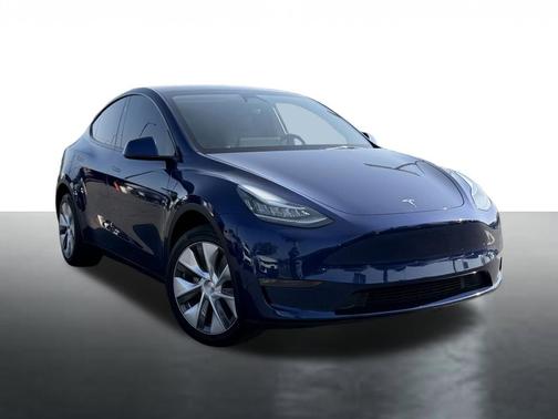Deep Blue Metallic 2023 Tesla Model Y Long Range Dual Motor All-Wheel Drive
