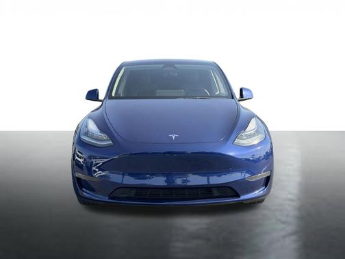 Deep Blue Metallic 2023 Tesla Model Y Long Range Dual Motor All-Wheel Drive