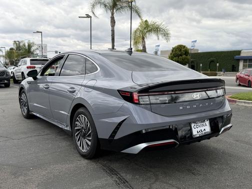 Transmission Blue 2024 Hyundai SONATA Hybrid SE