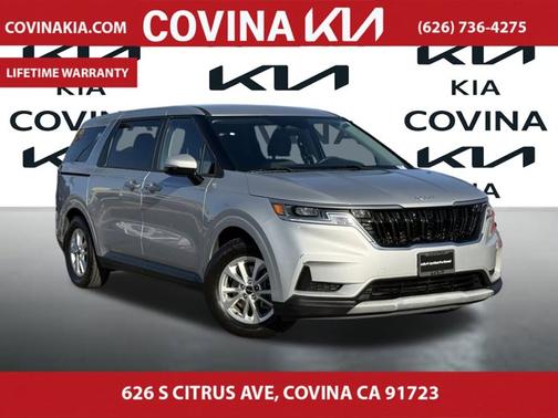 2022 Kia Carnival LX