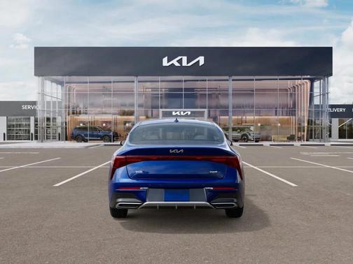 Yacht Blue 2026 Kia K5 GT-Line