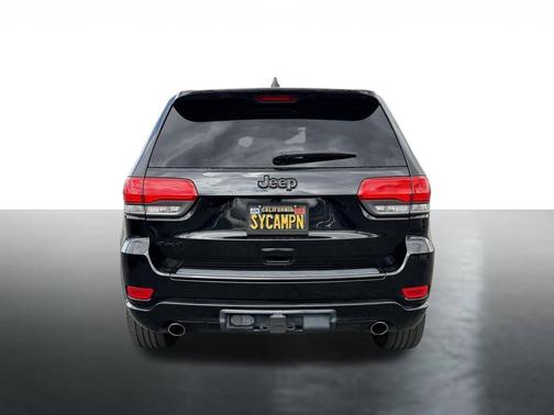 Brilliant Black Crystal Pearlcoat 2014 Jeep Grand Cherokee Altitude