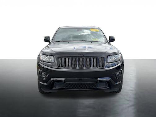 Brilliant Black Crystal Pearlcoat 2014 Jeep Grand Cherokee Altitude