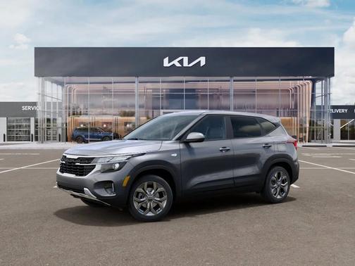 Steel Gray 2026 Kia Seltos LX