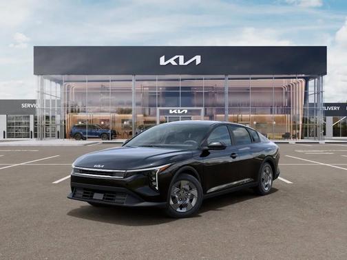 Aurora Black Pearl 2026 Kia K4 LX