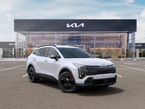 Snow White Pearl 2026 Kia Sportage X-Line