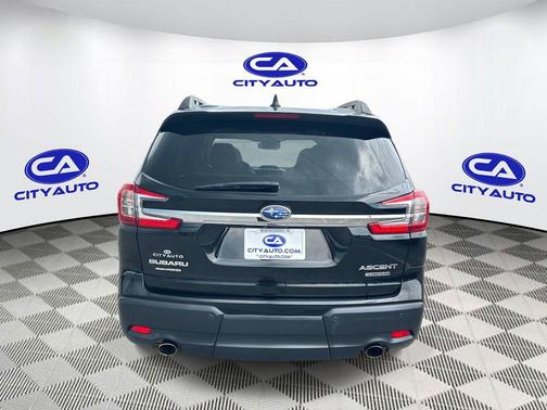 Crystal Black Silica 2023 Subaru Ascent Limited 7-Passenger