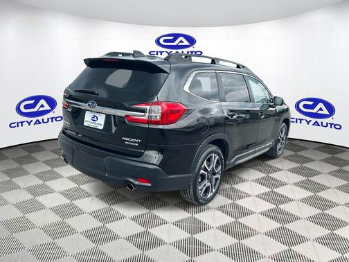 Crystal Black Silica 2023 Subaru Ascent Limited 7-Passenger