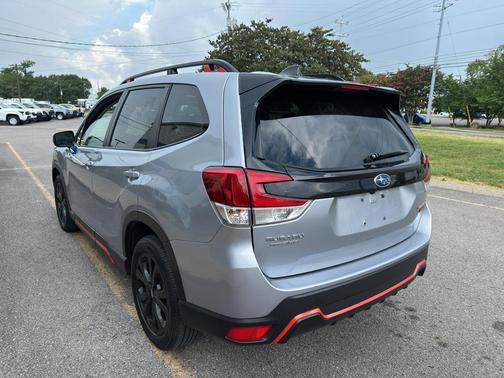 Ice Silver Metallic 2024 Subaru Forester Sport