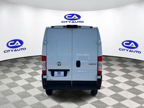 Bright White Clearcoat 2024 RAM ProMaster 2500 Tradesman